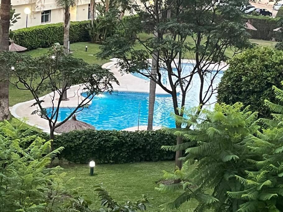 Marbella Piso En Casco Junto A Playa Piscina In Summer Season 외부 사진