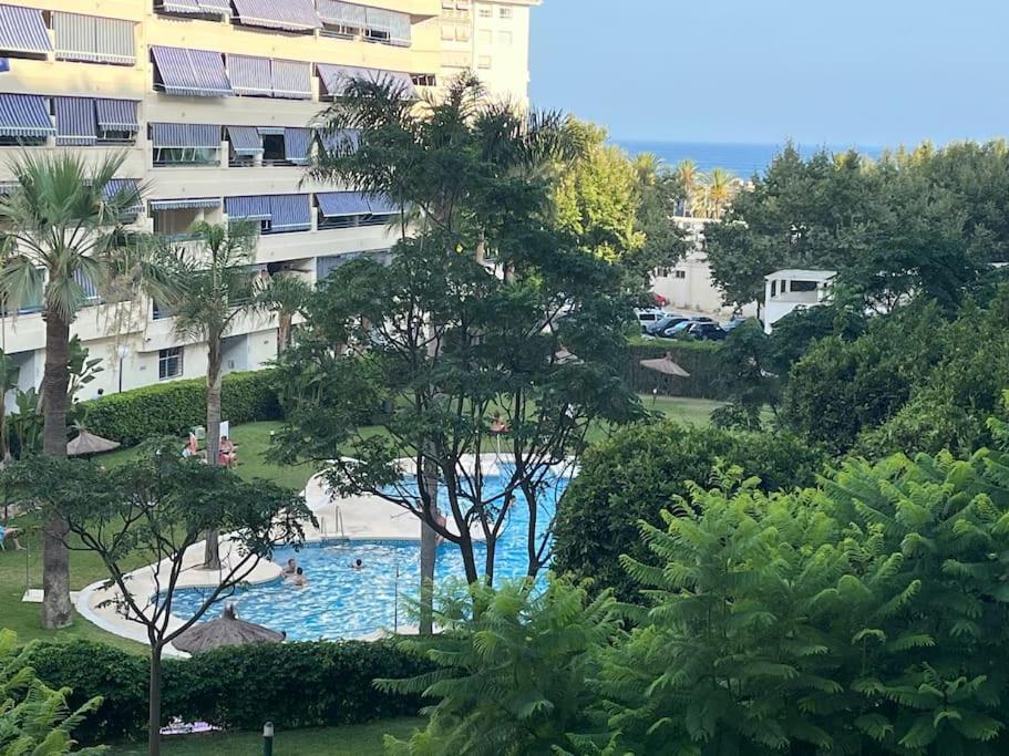 Marbella Piso En Casco Junto A Playa Piscina In Summer Season 외부 사진